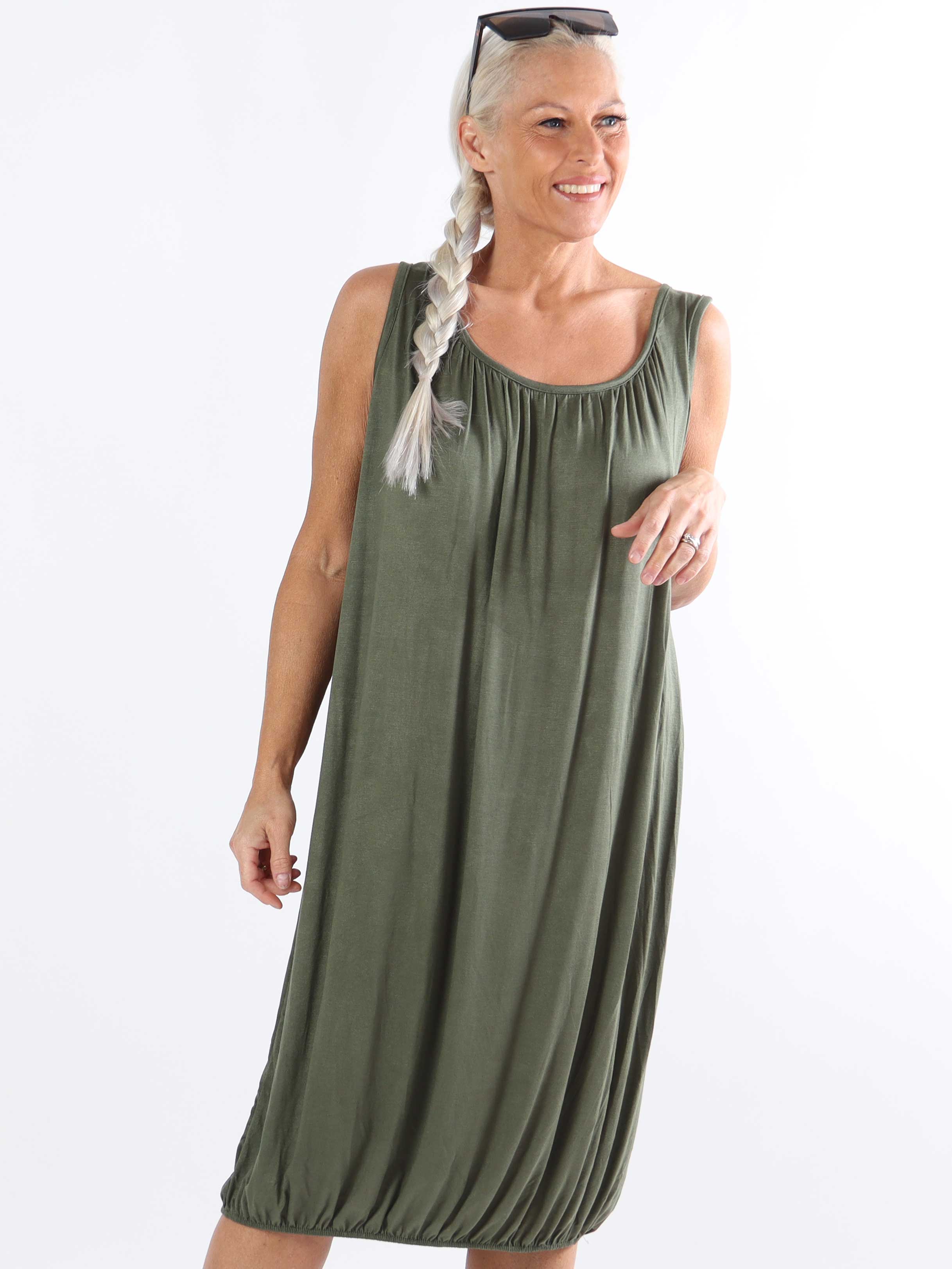 Miracle Sleeveless Dress - Basic klänning i viskos med resår nedtill